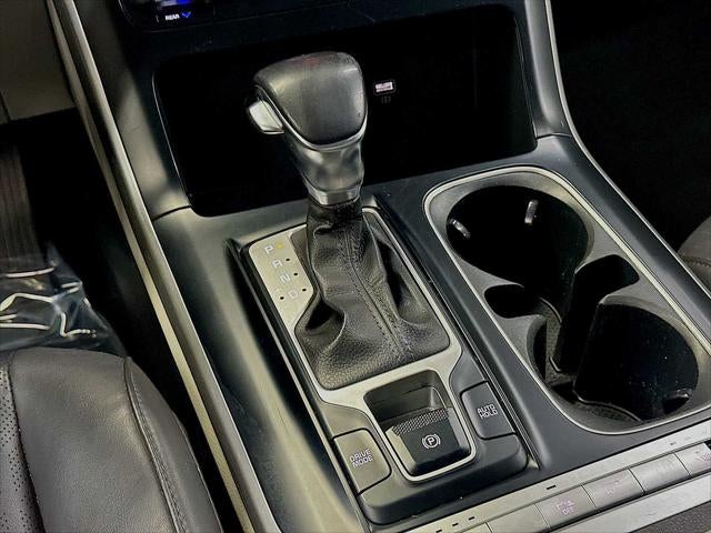 2022 Kia Carnival MPV LX Seat Package