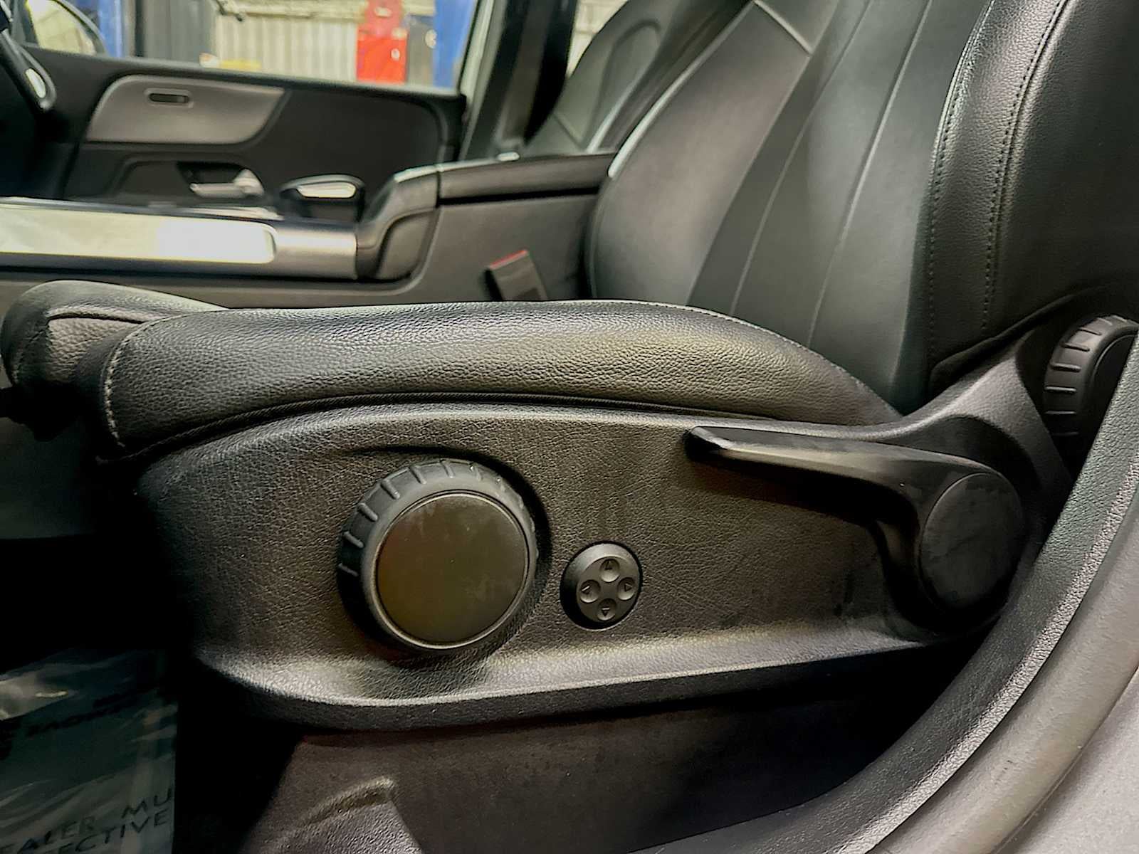 2022 Mercedes-Benz GLB 250 4MATIC®