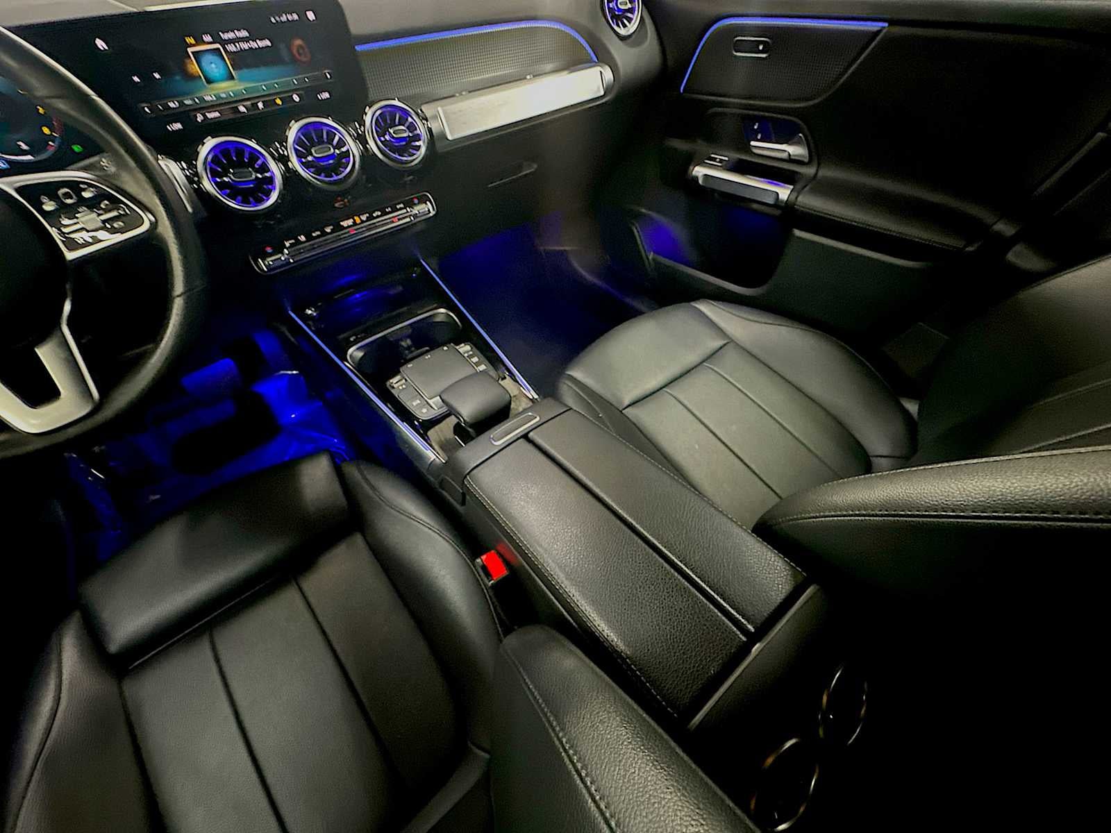 2022 Mercedes-Benz GLB 250 4MATIC®
