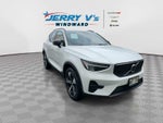 2024 Volvo XC40 B5 Core Dark Theme