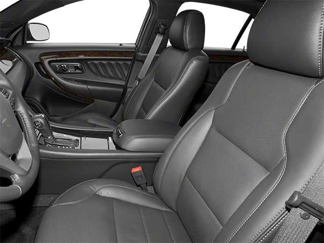 2013 Ford Taurus SE