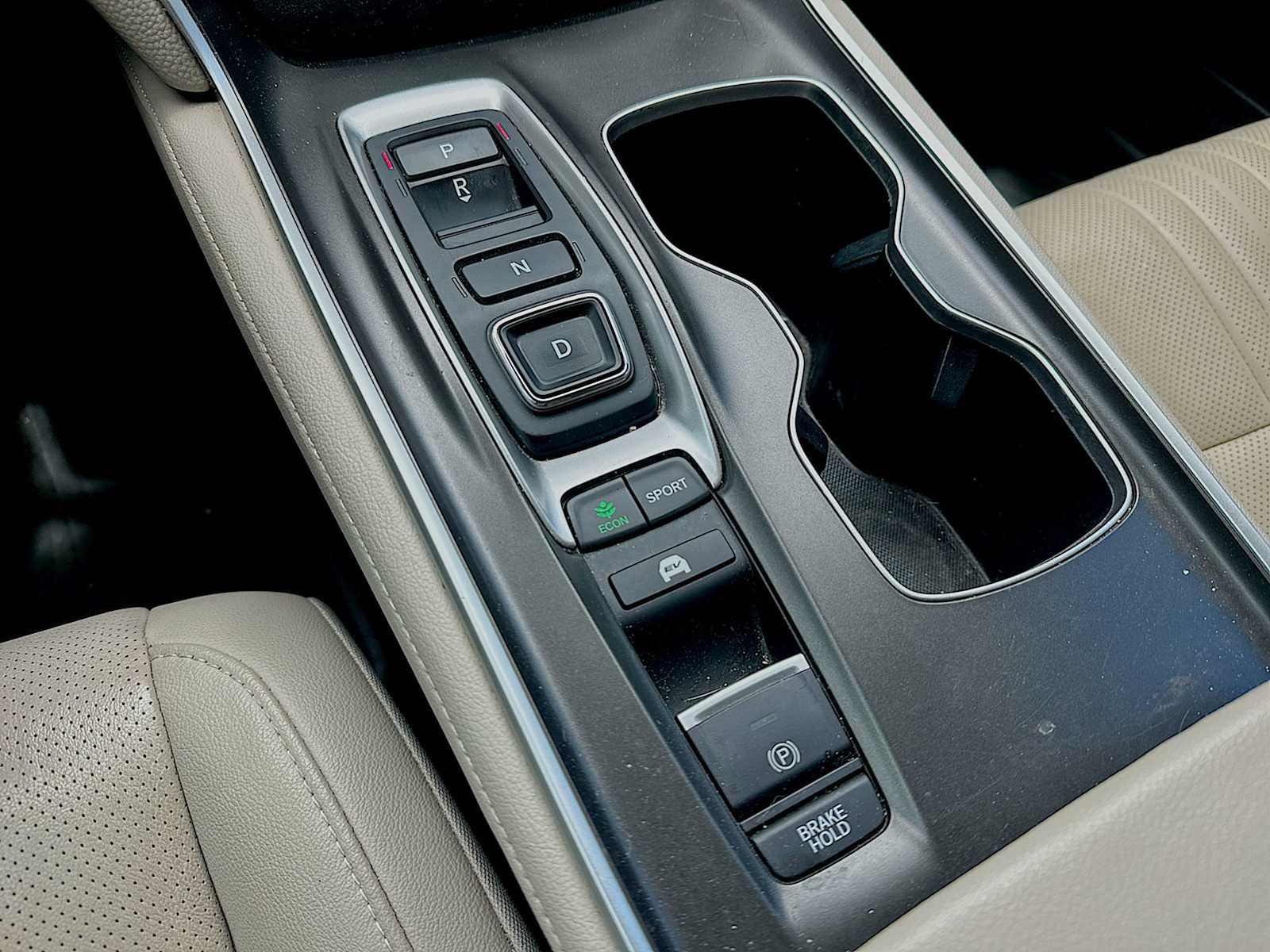 2022 Honda Accord Hybrid Touring