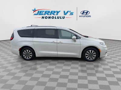 2021 Chrysler Pacifica Hybrid Touring L