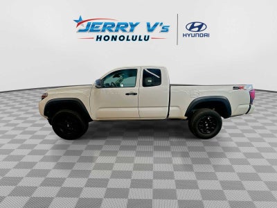 2022 Toyota Tacoma SR
