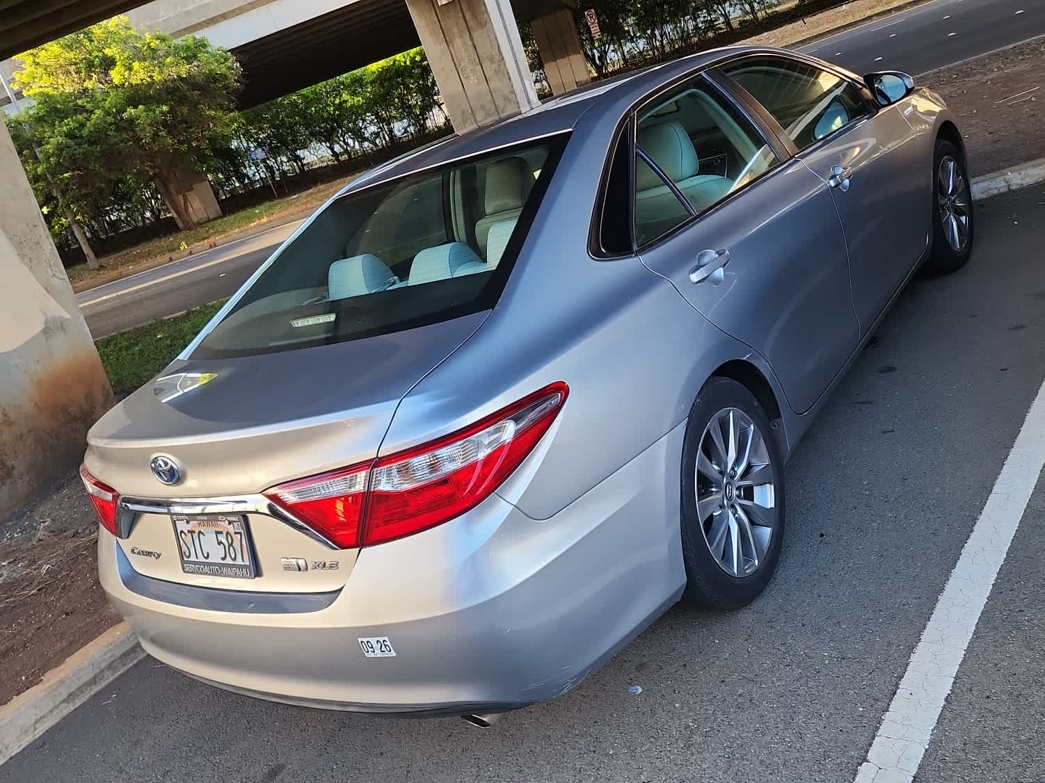 2015 Toyota Camry Hybrid XLE