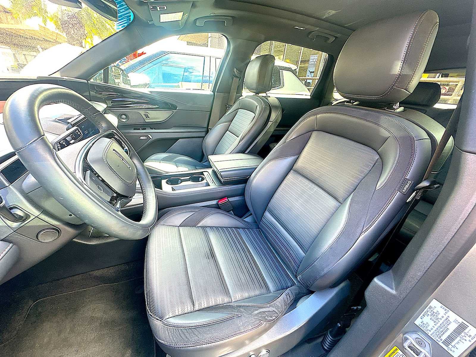 2024 Lincoln Nautilus Reserve