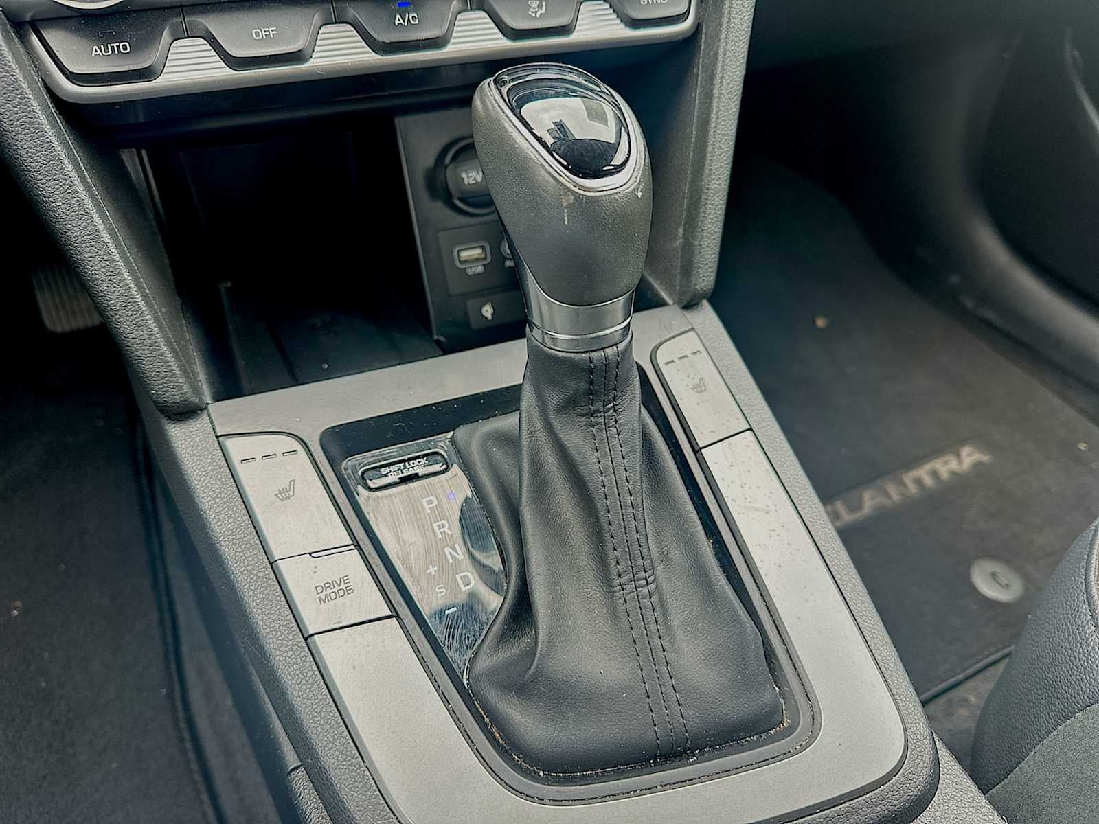 2019 Hyundai Elantra Limited