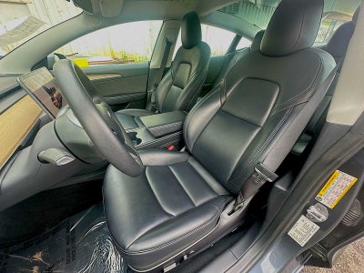 2023 Tesla Model 3 RWD