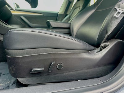 2023 Tesla Model 3 RWD