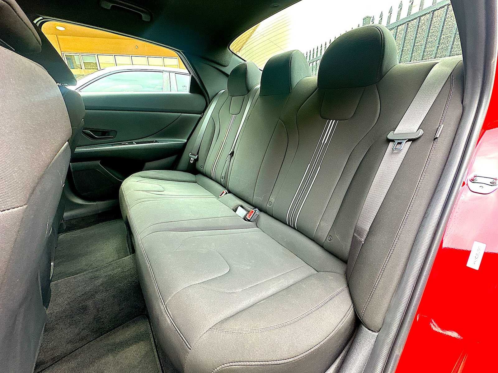 2025 Hyundai Elantra Hybrid SEL Sport