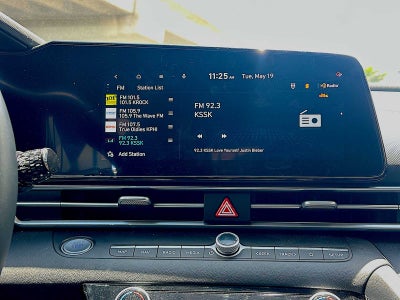 2025 Hyundai Elantra Hybrid Limited