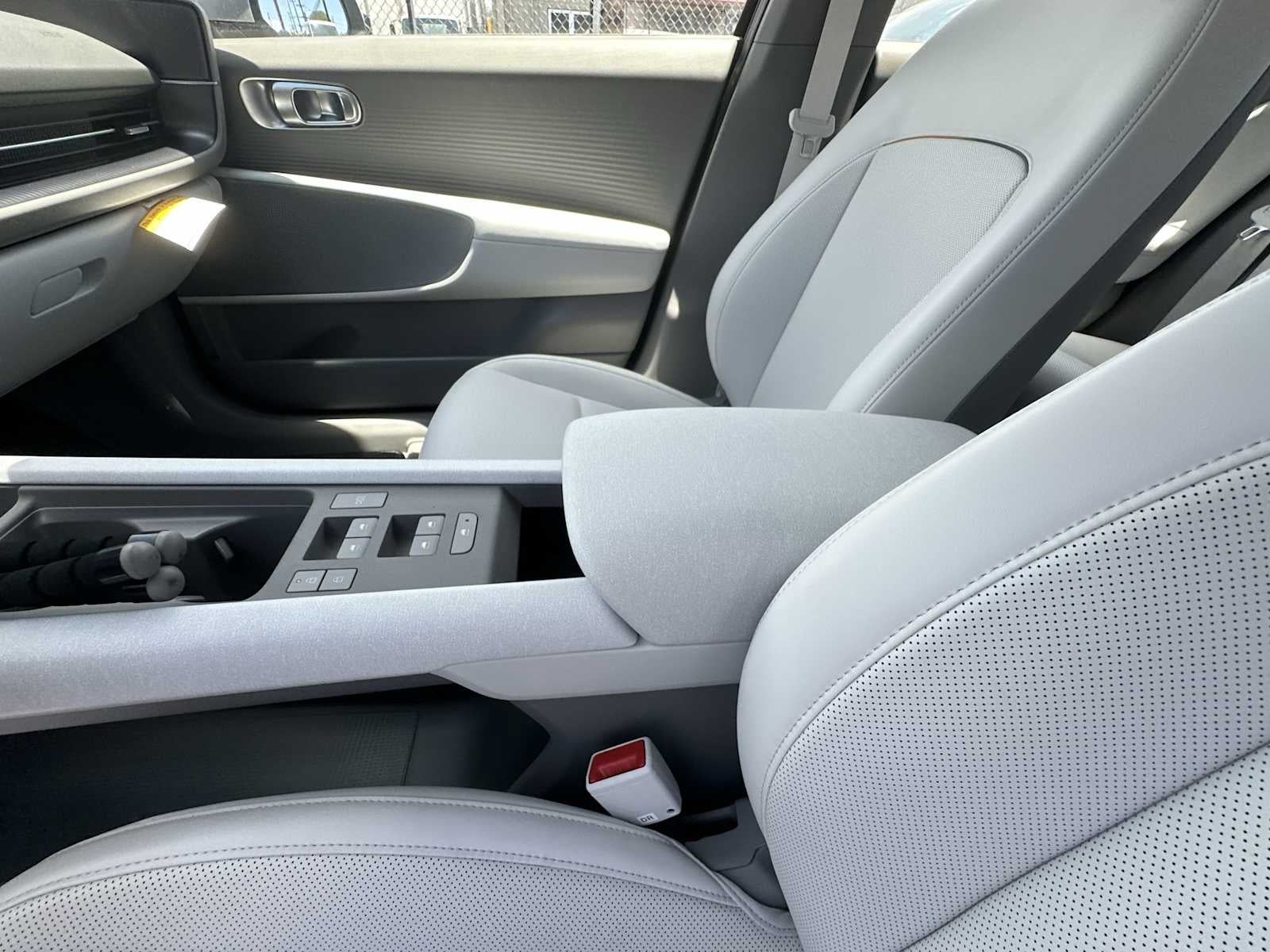 2025 Hyundai IONIQ 6 SEL