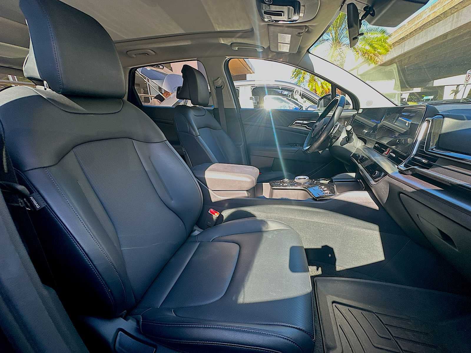 2024 Kia Sportage Hybrid EX