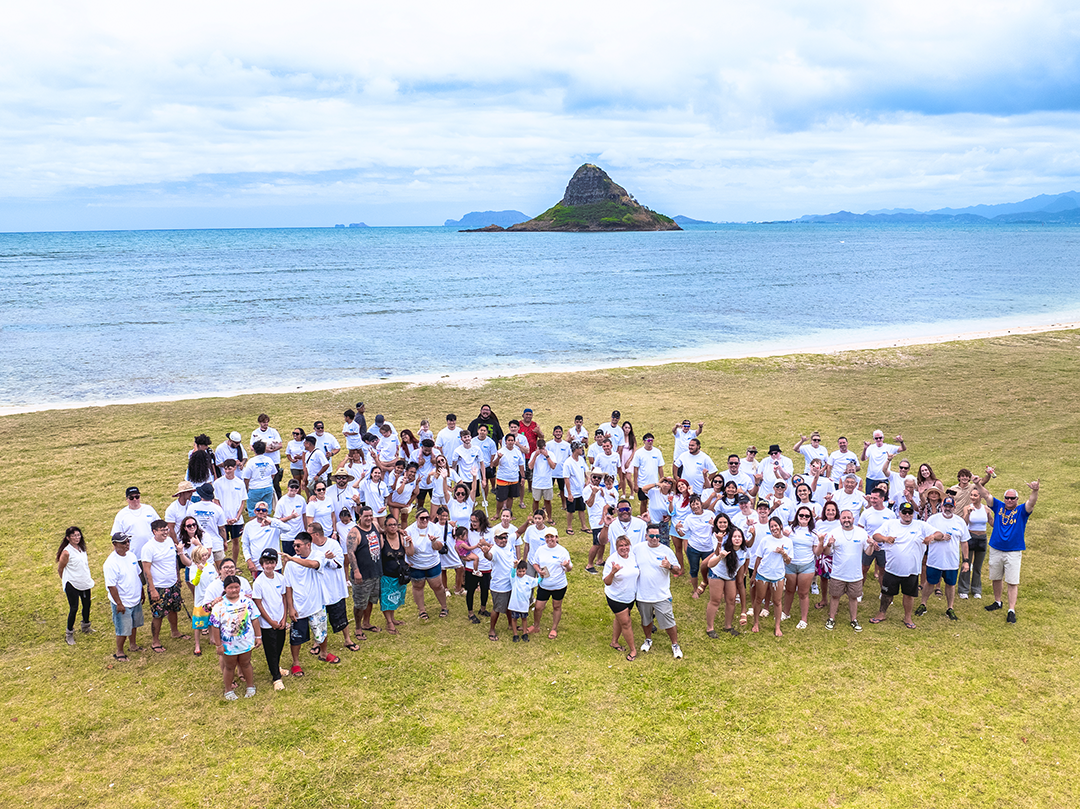 Windward Dodge Chrysler Jeep dealership group photo